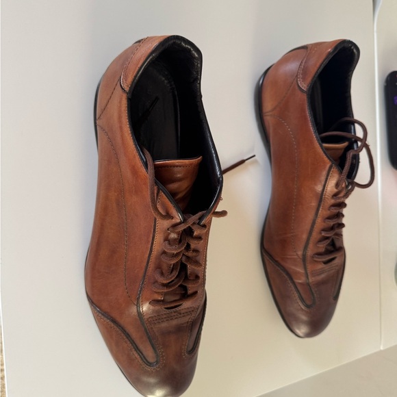 Santoni all leather beautiful walking/sports shoes. Very sharp with jeans/shorts - Picture 3 of 11